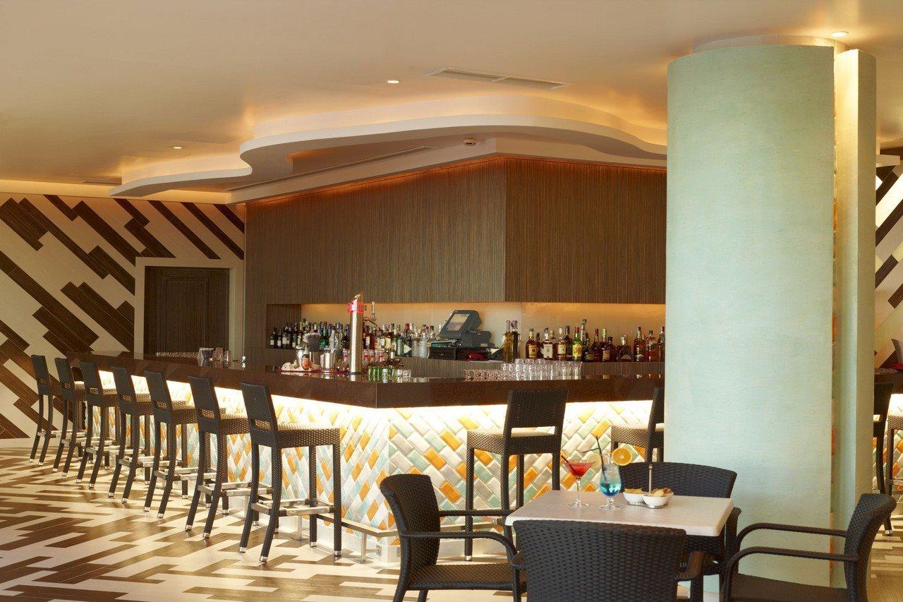 فندق ريال مارينا هوتل آند سبا Olhão المظهر الخارجي الصورة The bar at the 360° Sky Bar